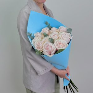 Розы Эквадор нежный лепесток