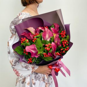 Каллы с гиперикумом