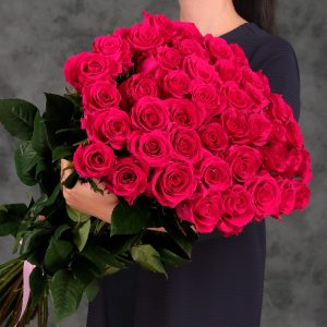 45 розовых Эквадорских роз 70см