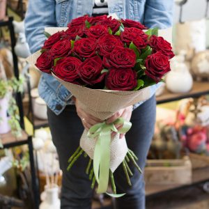 Красные розы 19