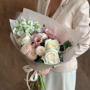 Нежная красавица