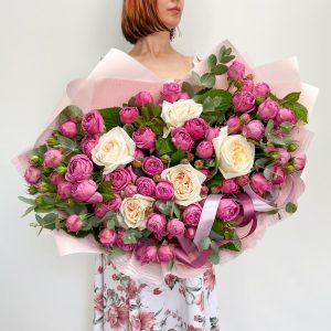 Малиновая абстракция