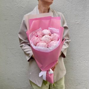 Пионы Севен