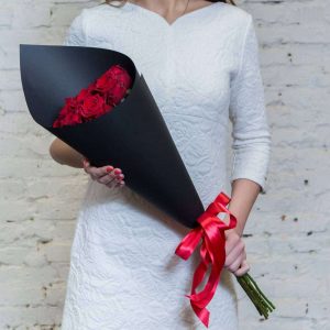 Розы Эквадор красные