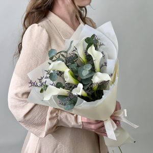 Каллы с лимониумом